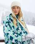 Snap Polar Fleece in Teal Pop Print