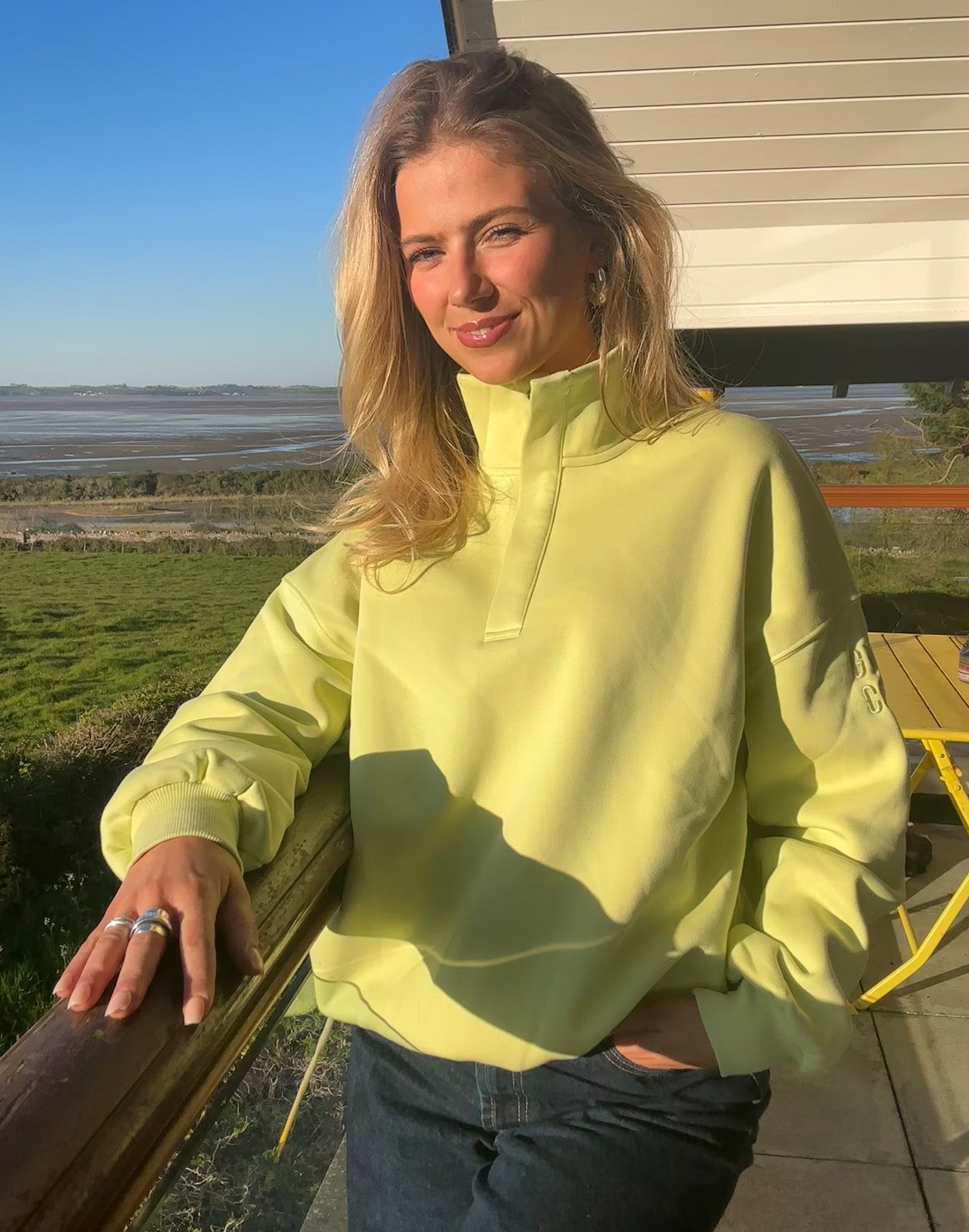 Snap Collar Sweatshirt in Lime Sorbet | Gym+Coffee – Gym+Coffee Europe