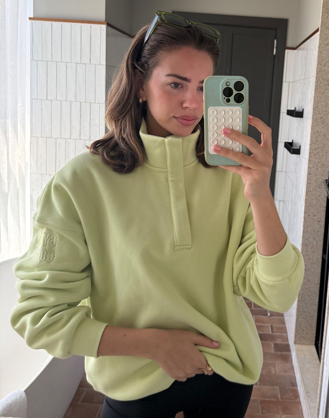 Snap Collar Sweatshirt in Lime Sorbet | Gym+Coffee – Gym+Coffee Europe