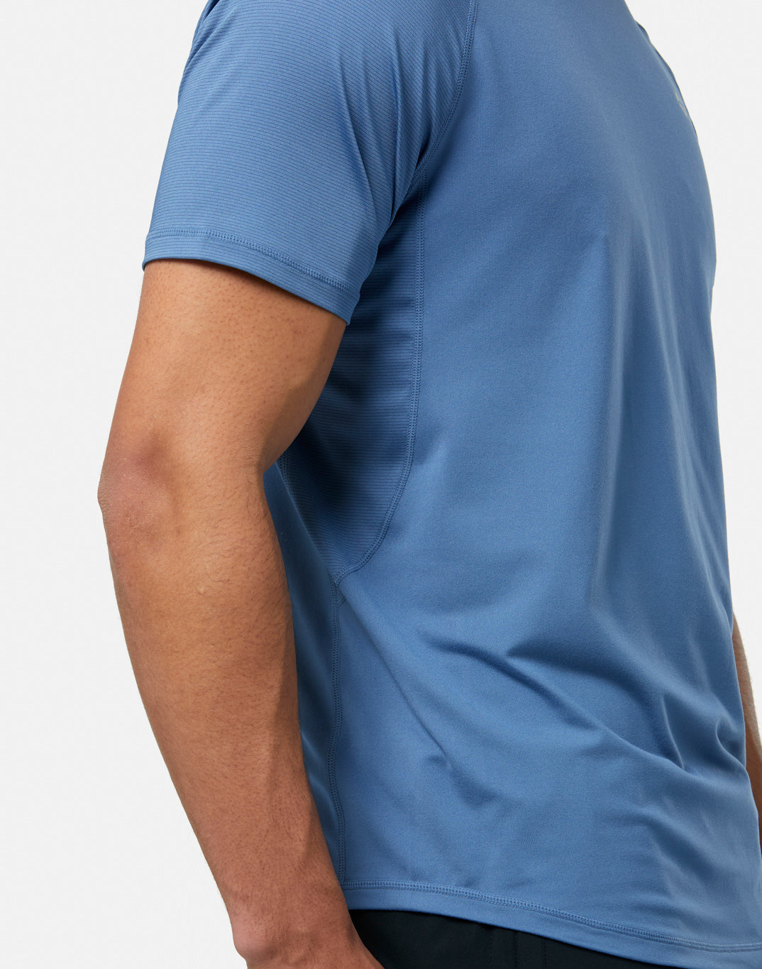 Relentless Tee in Oasis Blue
