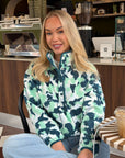 Snap Polar Fleece in Teal Pop Print